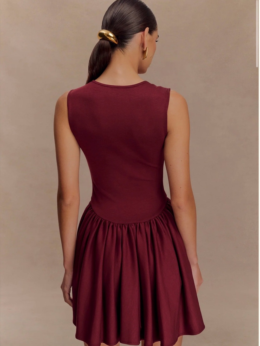 MESHKI Sleeveless Square-Neck Fit & Flare Dress in Burgundy - NWT - Picture 2 of 5